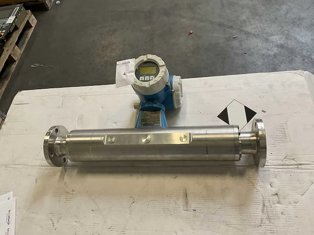 Endress+hauser promass m / promass 83 flowmeter - afbeelding 1 van  12