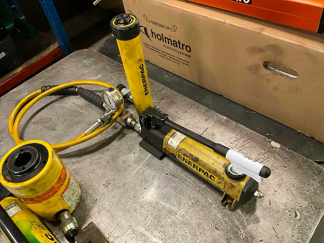 Enerpac handpomp - afbeelding 1 van  1