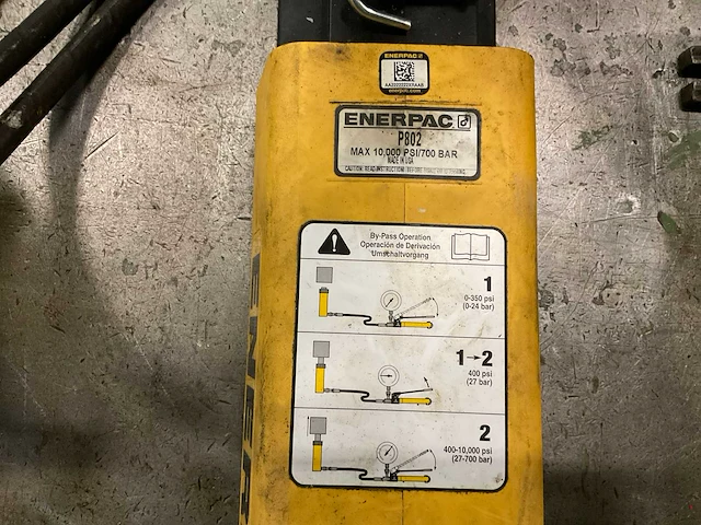 Enerpac handpomp - afbeelding 2 van  2