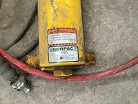 Enerpac p80 hydraulische handpomp - afbeelding 3 van  5