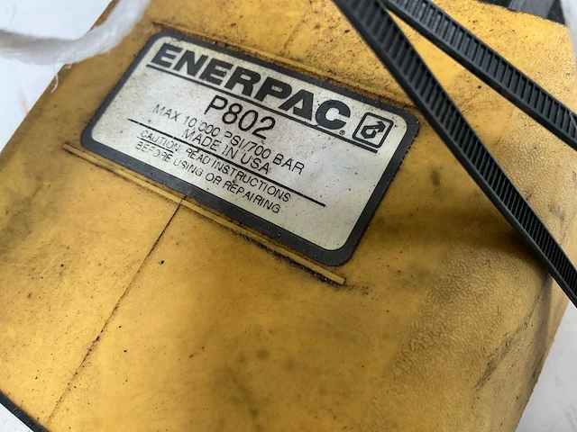 Enerpac p802 hydraulische handpomp - afbeelding 3 van  3