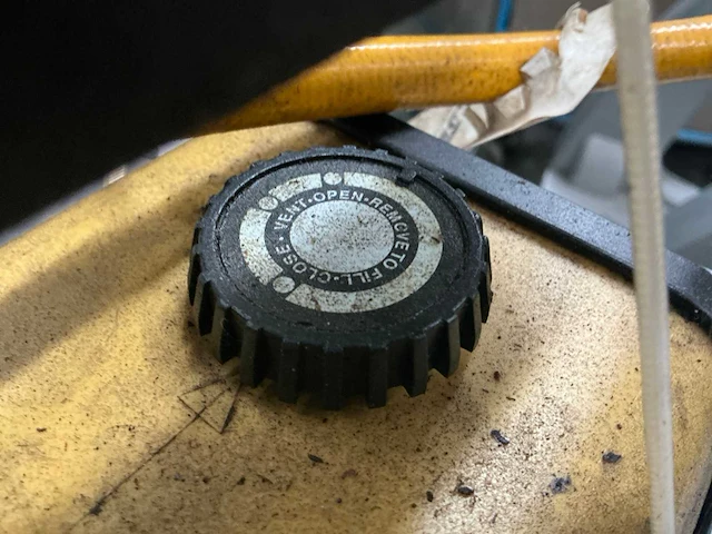 Enerpac p802 hydraulische handpomp - afbeelding 3 van  5