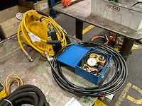 Enerpac vacuümpomp - afbeelding 1 van  2