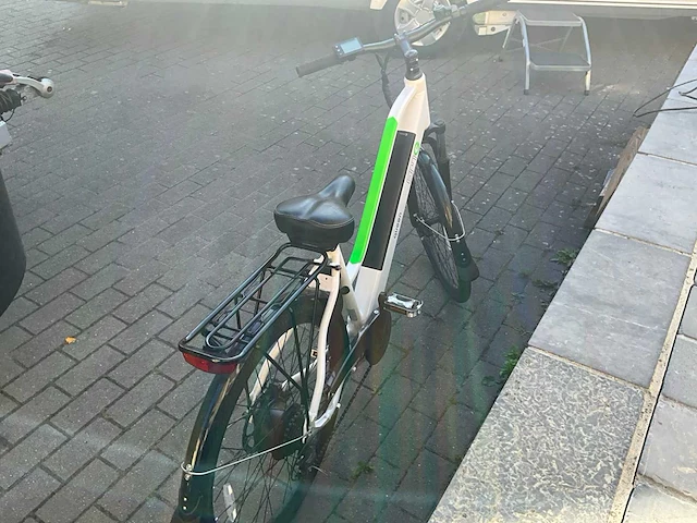 Eng queen - elektrische fiets - afbeelding 7 van  12