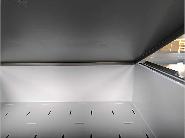 Engels - e-line normbox 8622 - magazijnbak (32x) - afbeelding 6 van  7