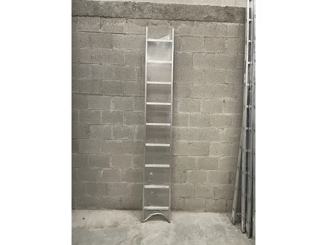 Enkele ladder 9 treden aluminium - afbeelding 1 van  1