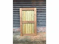 Enkele poort thermowood grenen kader + beplanking geïmpregneerde grenen vlak op het kader ( 109 cmb x 185,5 cmh) - afbeelding 3 van  4
