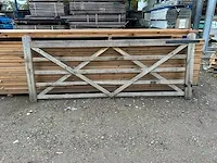 Enkele weidepoort eik ( 3,30mb x 1,2mh) - afbeelding 1 van  1