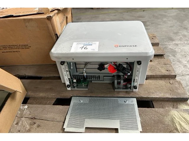 Enphase batterij + wandmontage - afbeelding 2 van  6