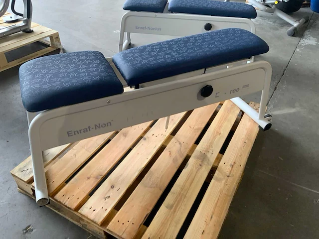 Enraf fysio adjustable bench krachtstation - afbeelding 4 van  4