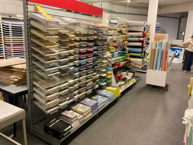Enveloppen & inpakpapier - afbeelding 1 van  9