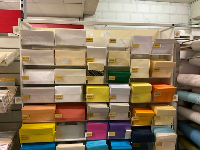 Enveloppen & inpakpapier - afbeelding 8 van  9