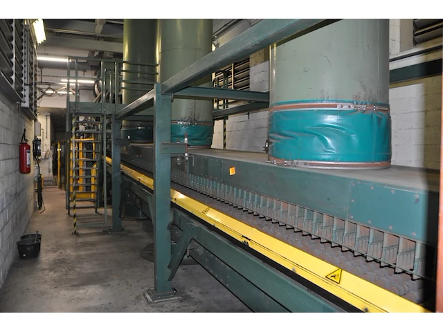 Epb furnace glasstech incl. conveyor, 2 quality control stations, 2 glass buffers - afbeelding 15 van  21