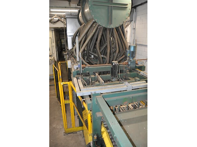 Epb furnace glasstech incl. conveyor, 2 quality control stations, 2 glass buffers - afbeelding 17 van  21