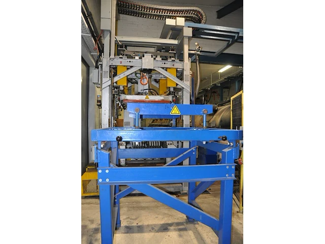 Epb-t furnace gt4 glasstech incl. heating tunnel - afbeelding 18 van  46