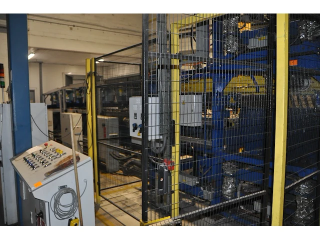 Epb-t furnace gt4 glasstech incl. heating tunnel - afbeelding 25 van  46