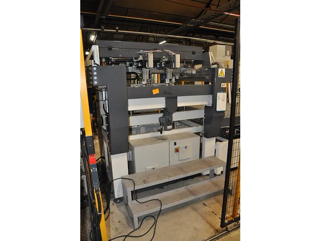 Epb-t furnace gt4 glasstech incl. heating tunnel - afbeelding 23 van  46