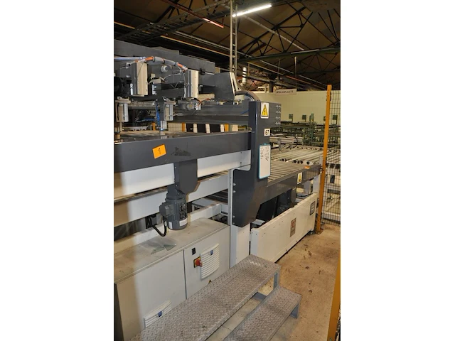 Epb-t furnace gt4 glasstech incl. heating tunnel - afbeelding 34 van  46