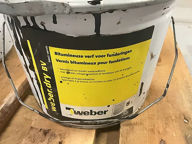 Epdm en verf voor fundering - afbeelding 2 van  3
