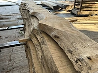 Epicea stam - lengtes +/- 3900mm - afbeelding 1 van  4