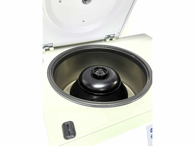 Eppendorf - 5804r - centrifuge - afbeelding 2 van  6
