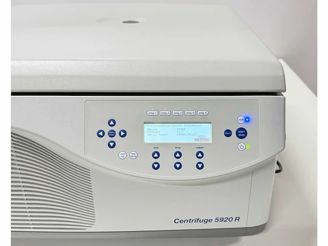 Eppendorf - 5920r - cooled centrifuge - afbeelding 2 van  9