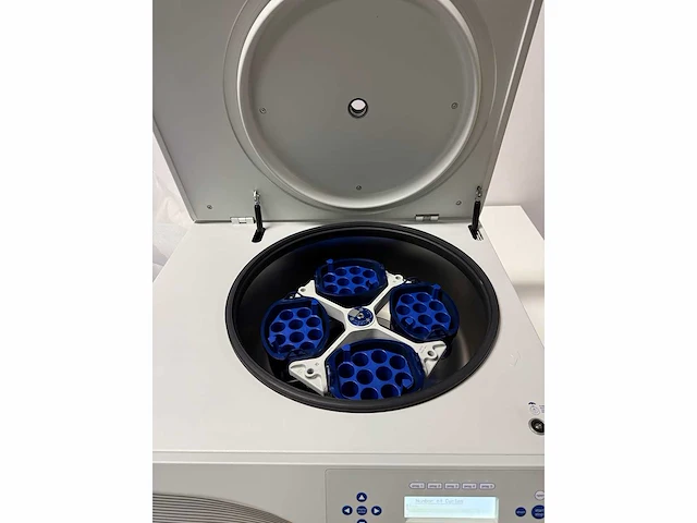 Eppendorf - 5920r - cooled centrifuge - afbeelding 5 van  9