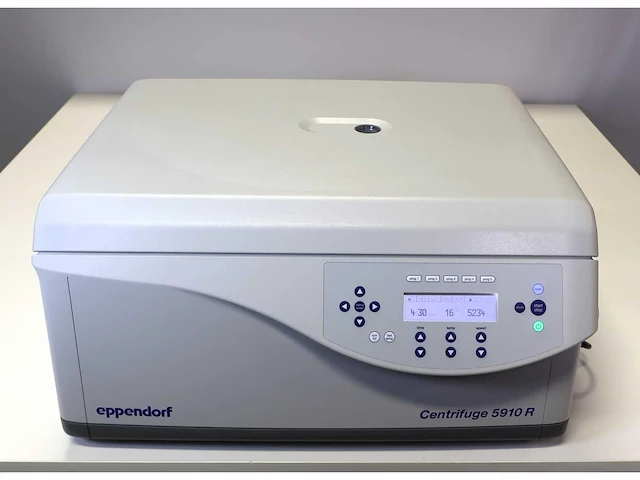 Eppendorf™ 5910r cooled centrifuge - afbeelding 1 van  5