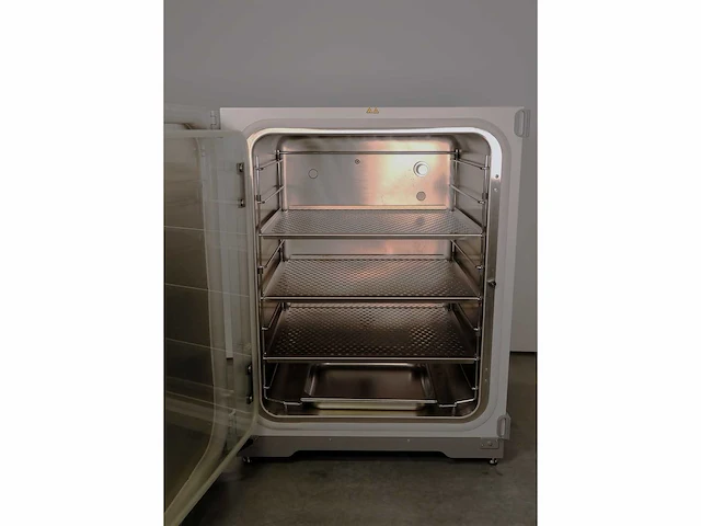 Eppendorf c170 cellxpert® incubator - 2020 - afbeelding 4 van  5