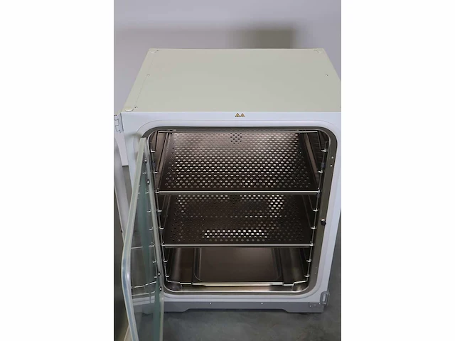 Eppendorf c170i cellxpert® incubator - 2020 - afbeelding 6 van  6