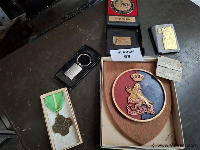 Eretekens - afbeelding 1 van  1