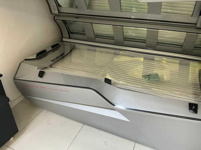 Ergoline excellence 950 zonnebank - afbeelding 7 van  13