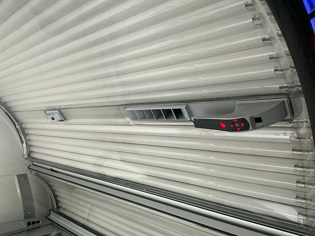 Ergoline prestige 1100-s zonnebank - afbeelding 4 van  19
