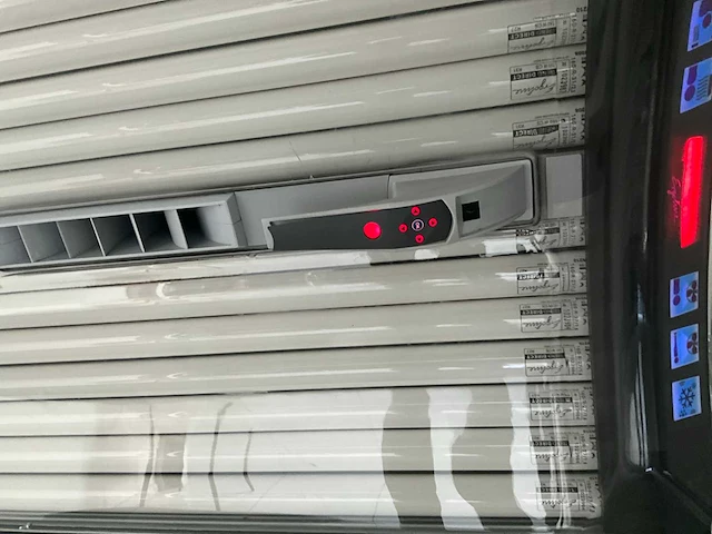 Ergoline prestige 1100-s zonnebank - afbeelding 9 van  19
