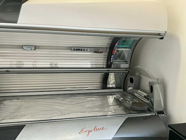 Ergoline prestige 1100-s zonnebank - afbeelding 16 van  19