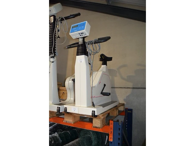 Ergometer schiller ch-6340 - afbeelding 3 van  5