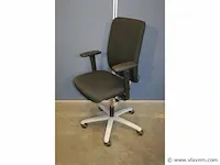 Ergonomische bureaustoel könig & neurath - afbeelding 2 van  5