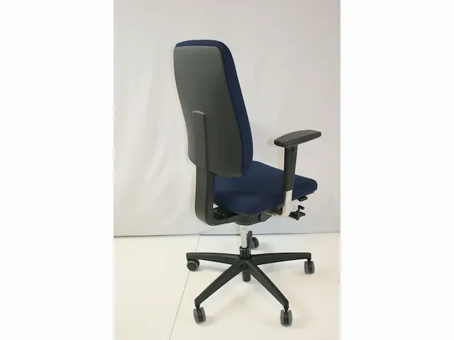 Ergonomische bureaustoel osmoz typer 1 - afbeelding 5 van  7