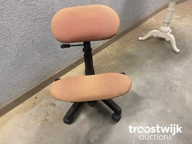 Ergonomische bureaustoel - afbeelding 3 van  4