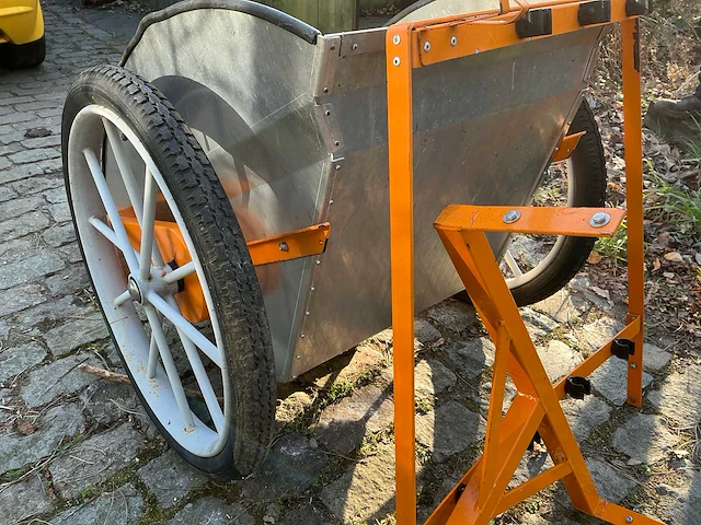 Ergonomische kruiwagen - afbeelding 3 van  4