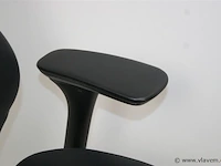 Ergonomische lederen bureaustoel kinnarps plus (6) - afbeelding 2 van  6