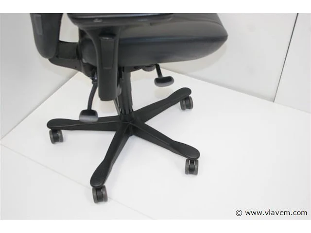 Ergonomische lederen bureaustoel kinnarps plus (6) - afbeelding 5 van  6