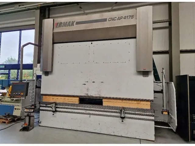 Ermaksan cnc ap 4100-175u kantbank - afbeelding 4 van  9