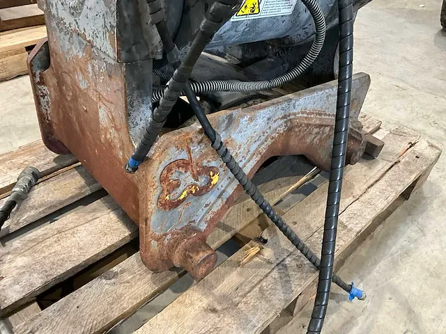 Es kantelstuk - afbeelding 6 van  8
