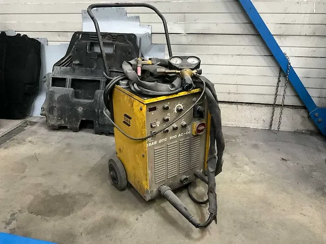 Esab dtc 200 ac-dc aluminium lasapparaat - afbeelding 1 van  7