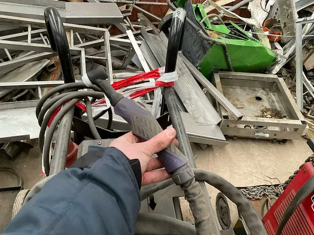 Esab tig 3001iw lasapparaat - afbeelding 4 van  6