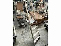 Escalo easy step trapladder - afbeelding 2 van  6