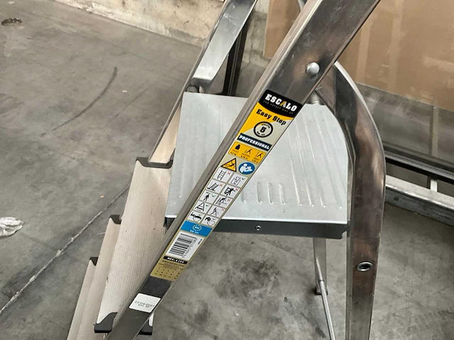 Escalo easy step trapladder - afbeelding 4 van  6