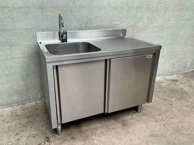 Esco rvs spoeltafel met boiler - afbeelding 1 van  6