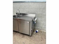 Esco rvs spoeltafel met boiler - afbeelding 3 van  6